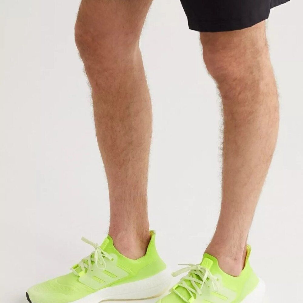 NEW Adidas Ultraboost 22 Running Shoes Men's Sneakers Almost Lime GX5557 US 11.5 - Picture 3 of 11